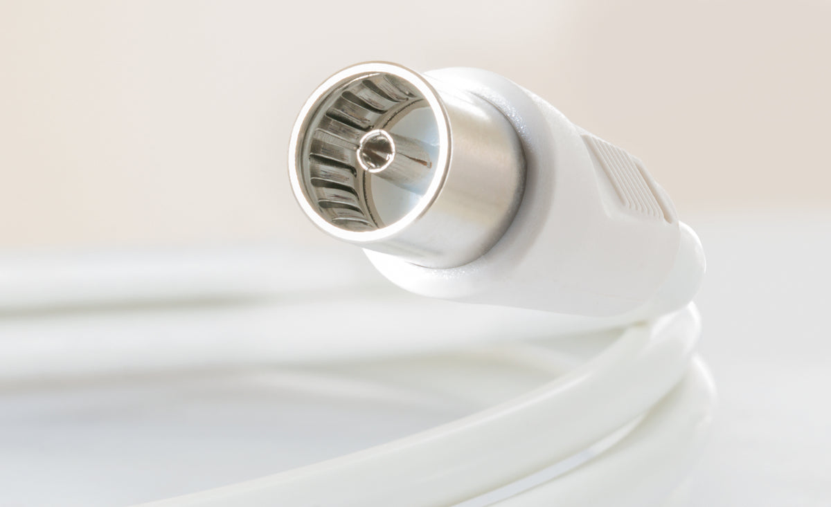 TV connection cable for self-install
