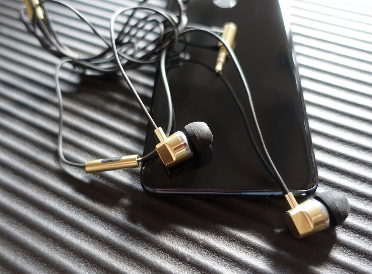 In ear headphones
