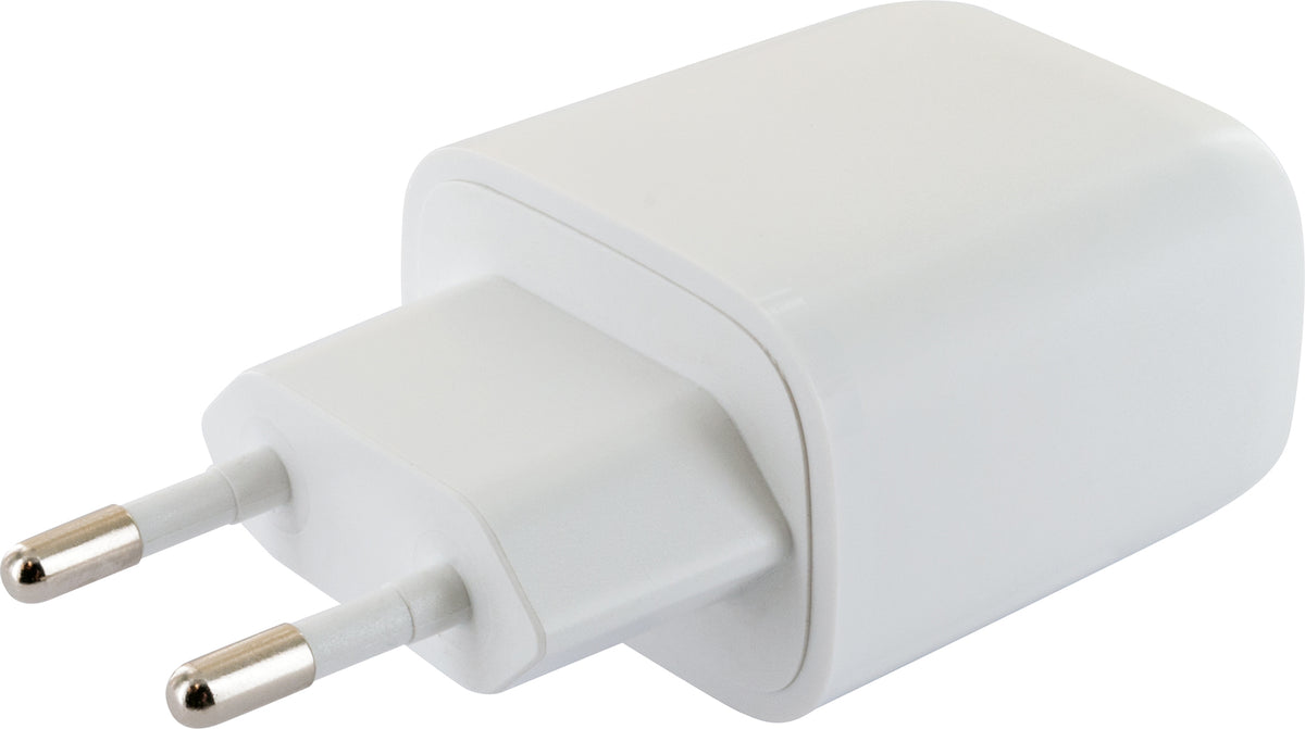 fast charger USB-C + USB-A